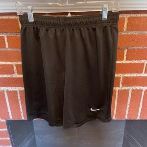 Nike Shorts 645498-010